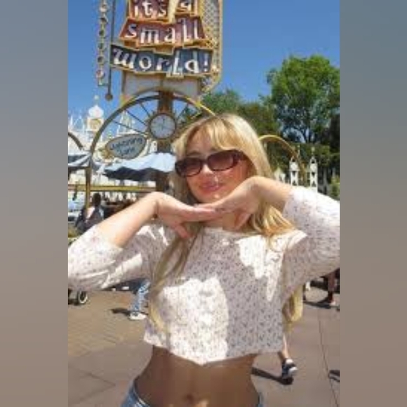 Cou cou intimates sabrina carpenter SOLD OUT English rose cropped cardi - Picture 1 of 7